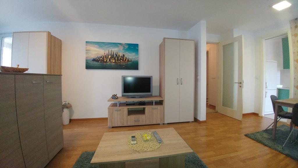 Twin Belville Apartments Beograd Eksteriør billede