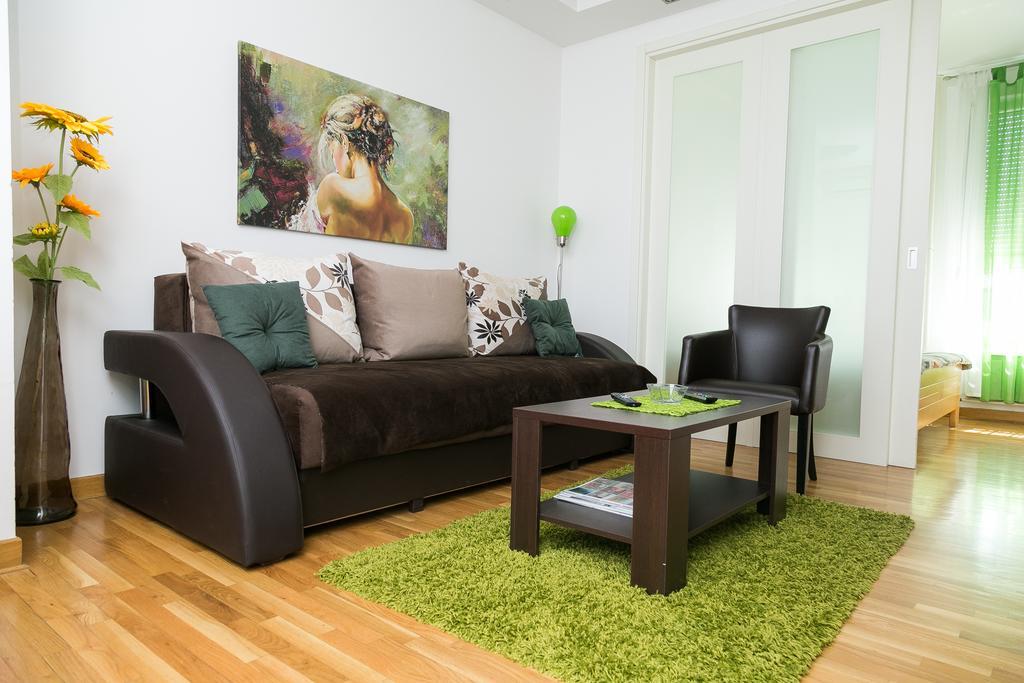 Twin Belville Apartments Beograd Eksteriør billede