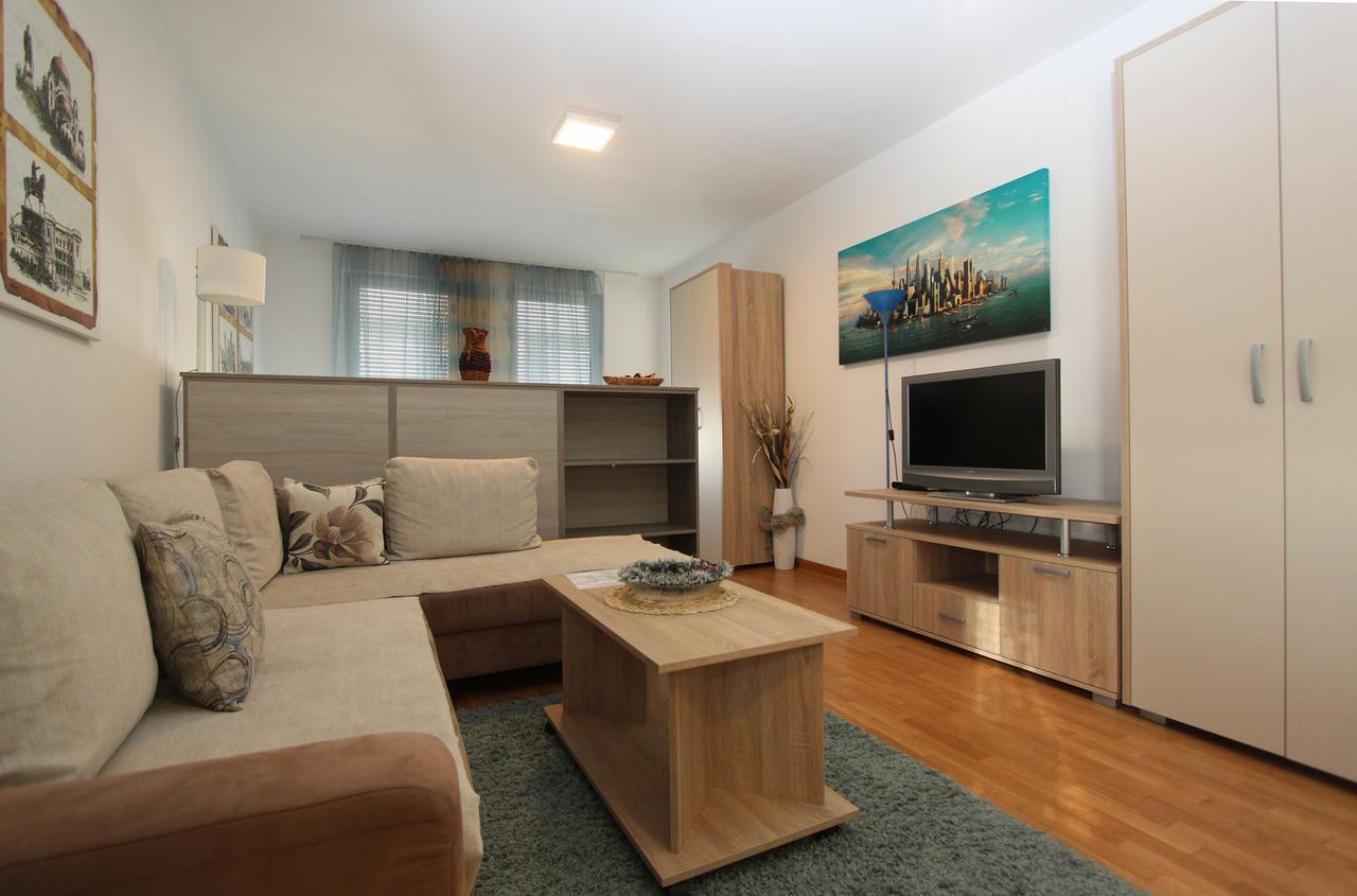 Twin Belville Apartments Beograd Eksteriør billede